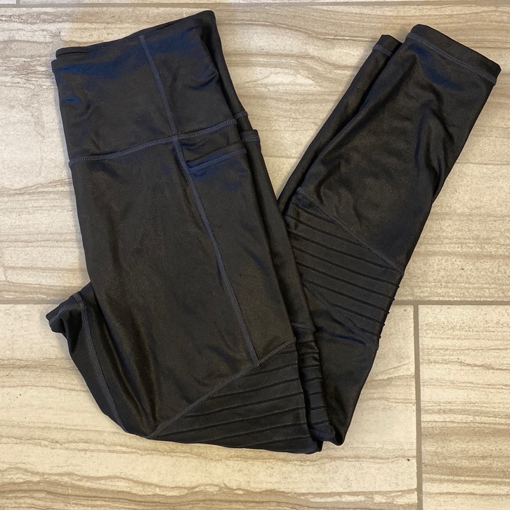 Athleta Moto tight pants Small